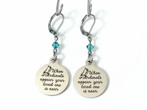 Pendientes When Cardinals Appear Your Loved is Near con piedra de nacimiento, conmemorativos - Imagen 1 de 3