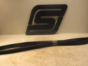 2011 Mitsubishi Galant ES OEM Front Driver Left Glass Seal Guide Weatherstrip - Picture 1 of 6