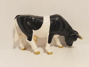 13207 Schleich Cow: Black & White Cow, grazing ref : 1D3586  - Picture 1 of 7
