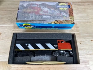 Athearn Ho Scale Canadian National Zebra F7B Powered Diesel Locomotive NOS - Picture 1 of 7