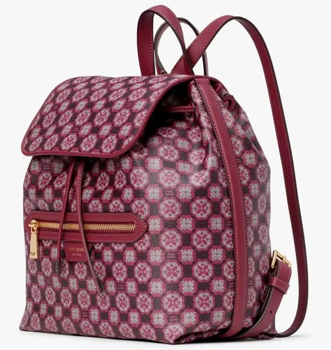 Zaino Kate Spade Flower Monogram Mia Flap nuovo con etichette granato rosa K9028 $348 prezzo al dettaglio fs