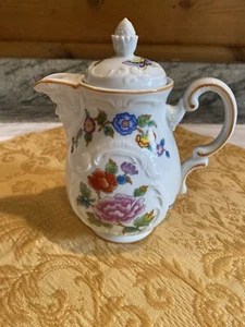 Estée Lauder Chinoiserie Porcelain Butterflie And Floral Little Teapot - Picture 1 of 4