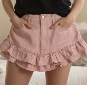 Gap x Love Shack ausgefallener Rock rosa Denim Mini Rüschen Rüschen Stretch Gr. 14 Plus - Bild 1 von 7