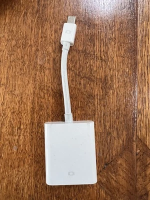 Genuine Apple A1307 Mini DisplayPort Thunderbolt To VGA 15-Pin Female Adapter - Image 1 of 4