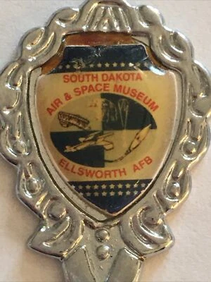 Cuchara de recuerdo de colección Museo del Aire y el Espacio de Estados Unidos Ellsworth AFB SD Foto 1 de 3