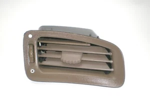 92-95 Honda Civic TAN Passenger Side Dash Air Vent OEM Hatchback Sedan Coupe - Picture 1 of 4