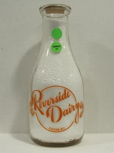 TRPQ Milk Bottle Rogers Riverside Dairy Farm Fulton NY OSWEGO CO '47 Cow Picture - Picture 1 of 2