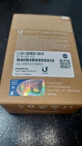 Ubiquiti Networks ETH-SP-G2 - Ethernet Surge Protector Gen2 - Photo 1/3