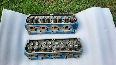 1987-1995 Ford Mustang 5.0L Ford Racing GT40 (iron) Cylinder Heads 302 COBRA GT - Image 1 of 4