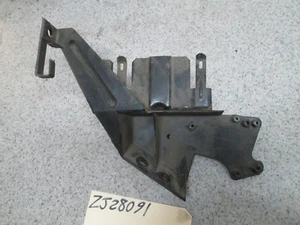 96 97 98 JEEP GRAND CHEROKEE UNDERHOOD FUSE BOX MOUNT BRACKET - Picture 1 of 4