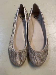 Steve Madden I-Dreamy Blush Multi Sparkly AB Rhinestone Bling Flats Size 8.5 A38 - Picture 1 of 4