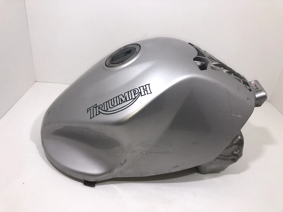 Serbatoio Carburante Benzina Tanica Triumph Sprint 1050 St 2011 Foto 1 de 4