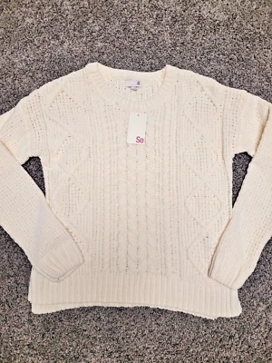 ¡OFERTA! CAMISA SUÉTER MUJER SO Marca Crema Talla S ¡¡NUEVA CON ETIQUETAS!! Casa rodante $36!! VACACIONES NAVIDAD Foto 1 de 4