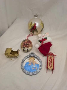 Konvolut Vintage Weihnachtsschmuck oval Papier Weihnachtsmann Kinderwagen - Bild 1 von 7