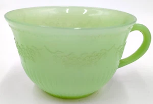 Vintage Fire King Jadeite Alice Pattern TEA CUP ONLY Floral Teacup - Picture 1 of 8