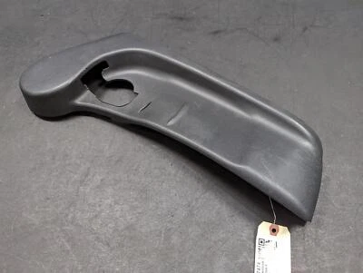 Cubierta lateral exterior asiento delantero izquierdo Nissan Versa 2017 87380-9KN1A 2016 2018 2019 Foto 1 de 4