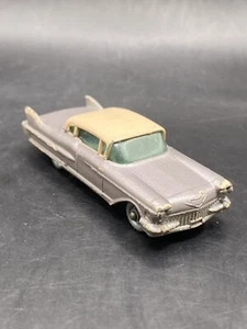 Matchbox Lesney No.27c Cadillac Sixty Special Grey Wheels Vintage Toy Car VTG - Picture 1 of 7