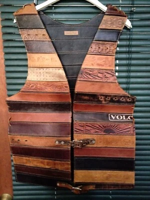 Chaleco cinturón vintage único en su clase llévalo o ponlo en la cueva de tu hombre Foto 1 de 4