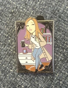 2024 Disney Hokuspokus Mystery Box Pin Allison - Bild 1 von 3
