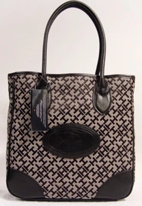 NEW Tommy Hilfiger Women's Black White Logo Print Large Tote Bag Handbag Purse - Picture 1 of 8