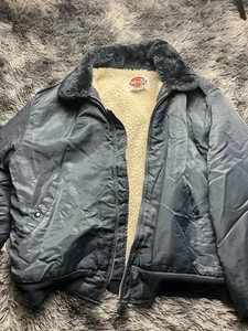 Chaqueta de bombardero Dickies Sherpa forrada L azul marino años 80 de colección cuello de piel sintética - Imagen 1 de 3