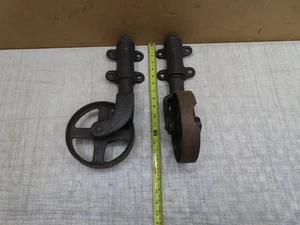 VTG ANTIQUE PAIR SWIVEL CAST IRON FACTORY INDUSTRIAL CASTER RAILROAD CART WHEELS - Picture 1 of 11