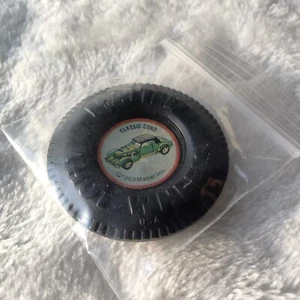 Classic Cord Plastic Button w/tab Hot Wheels Redline 1969 Original Badge button - Picture 1 of 2