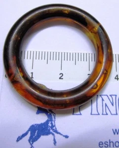 ANELLI TENDE MARRONI 20 PEZZI-IN NYLON - DIAMETRO: ESTERNO CM 3,8-INTERNO CM 2,5 - Picture 1 of 1