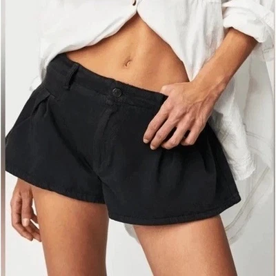 Free People BlueBell Low-Rise Pleated Shorts Black Sz 28 NWT - Image 1 of 4