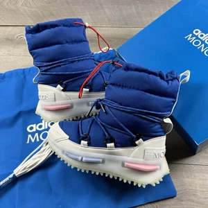 Moncler x Adidas NMD Mid Bota de Nieve 'Azul Real / Blanco' - Talla UK 10 / EU 44 2/3 - Imagen 1 de 12