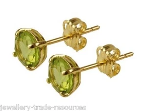 9ct Yellow Gold 5mm Round Peridot Studs Earrings - Picture 1 of 1