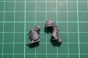 Warhammer 40000-Chaos-Possédés-Jambes 3 - Bild 1 von 1