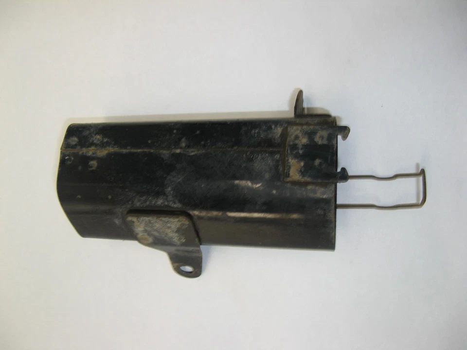 CAJA DE HERRAMIENTAS HONDA XL100 75 Foto 1 de 4