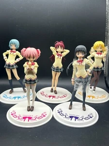 Figura BANPRESTO Puella Magi Madoka Magica DX Uniforme Escolar Ver. Juego de 5 - Imagen 1 de 5
