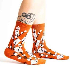 Kitten Willows Women's Crew Socks Size 9-11 Sock It To Me Cat Fashion New - Picture 1 of 3