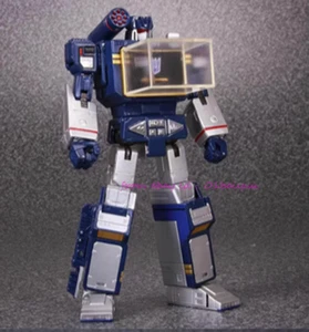 Perfect Takara Tomy Masterpiece Mp13 Mp-13 Soundwave New Year Gift Action Figure - Picture 1 of 10