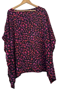 SO FABULOUS. GORGEOUS MULTI PRINT FLOATY TUNIC TOP. SIZE 24 - Picture 1 of 4