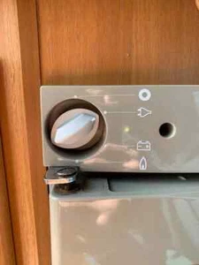 Manopola Comandi Frigo Camper Dometic - Foto 1 di 6