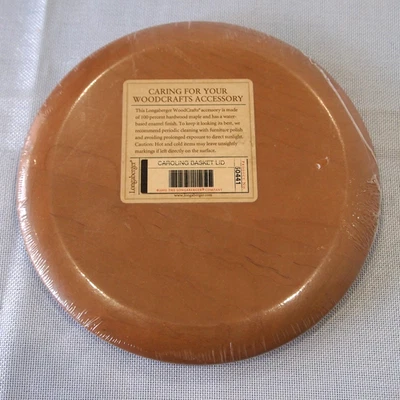 Longaberger WoodCrafts 2002 LID ONLY for the CAROLING BASKET 50441 - Image 1 of 4