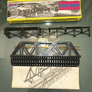 Modelleisenbahn, Atlas HO Scale #84 Code 100 Messing 9" Straight Deck Girder Bridge - Bild 1 von 3