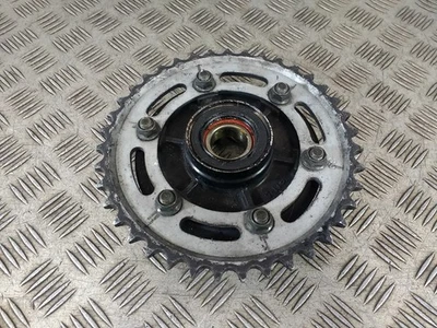 Yamaha YZF R1 2001 YZF R1 portapiñones Foto 1 de 3