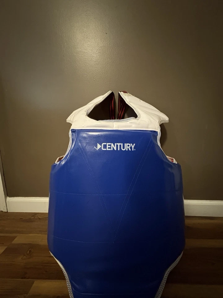 Protector de pecho TKD Century para adultos, talla 6 (XL para adultos). Usado, buen estado Foto 1 de 4