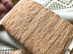 vintage lace 1930s peaches 3/8" lingerie 1yd made in France - Picture 1 of 8