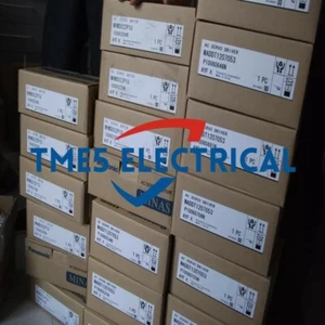 1PZ Nuovo Panasonic MSM042A1EE AC Servomotore In Scatola Spedizione Celere - Foto 1 di 5