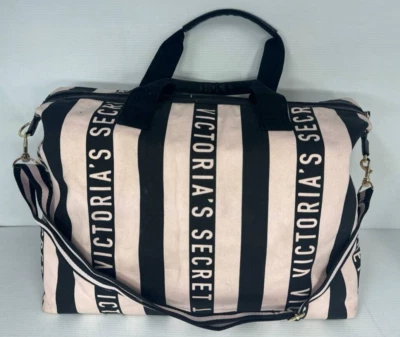 Bolso de lona Victoria’s Secret para pasar la noche de fin de semana. Rosa expandible con negro grande Foto 1 de 4