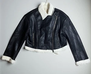Neu mit Etikett Chelsea & Violet Damen Large schwarz Wildlederimitat Jacke Mantel Fleece gefüttert - Bild 1 von 7