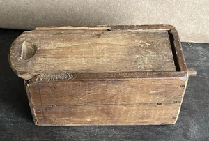 Antike Schiebeplatte Bienenkönigin Transportbox um 1900 selbstgemacht - Bild 1 von 24