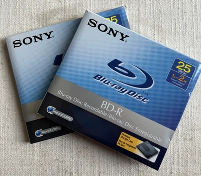 Dos discos Blu-ray grabables SONY BD-R - Full HD 1080 25 GB NUEVO SELLADO Lote de 2 Foto 1 de 3