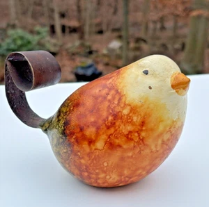 Folk Art Clay Art Pottery Bird Figure w/ Wrought Iron Tail Handcrafted Mexico - Imagen 1 de 14