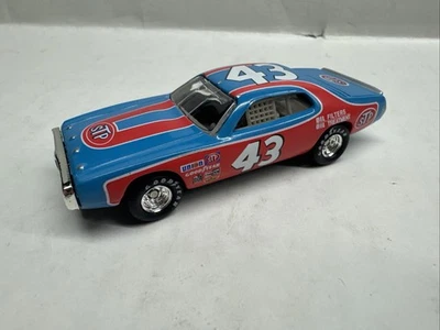 1/64 1974 Richard Petty Action RCCA 30 Years Champions   - Image 1 of 4